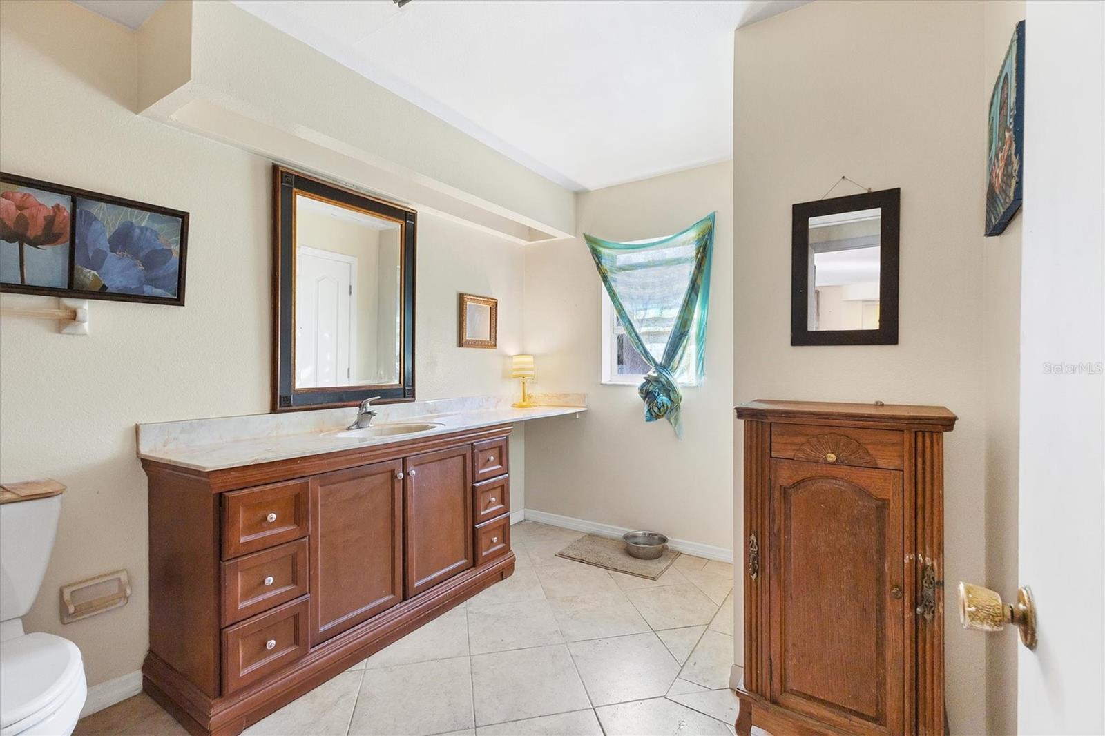 0239 - VAMO 4TH ADD TO - Residential