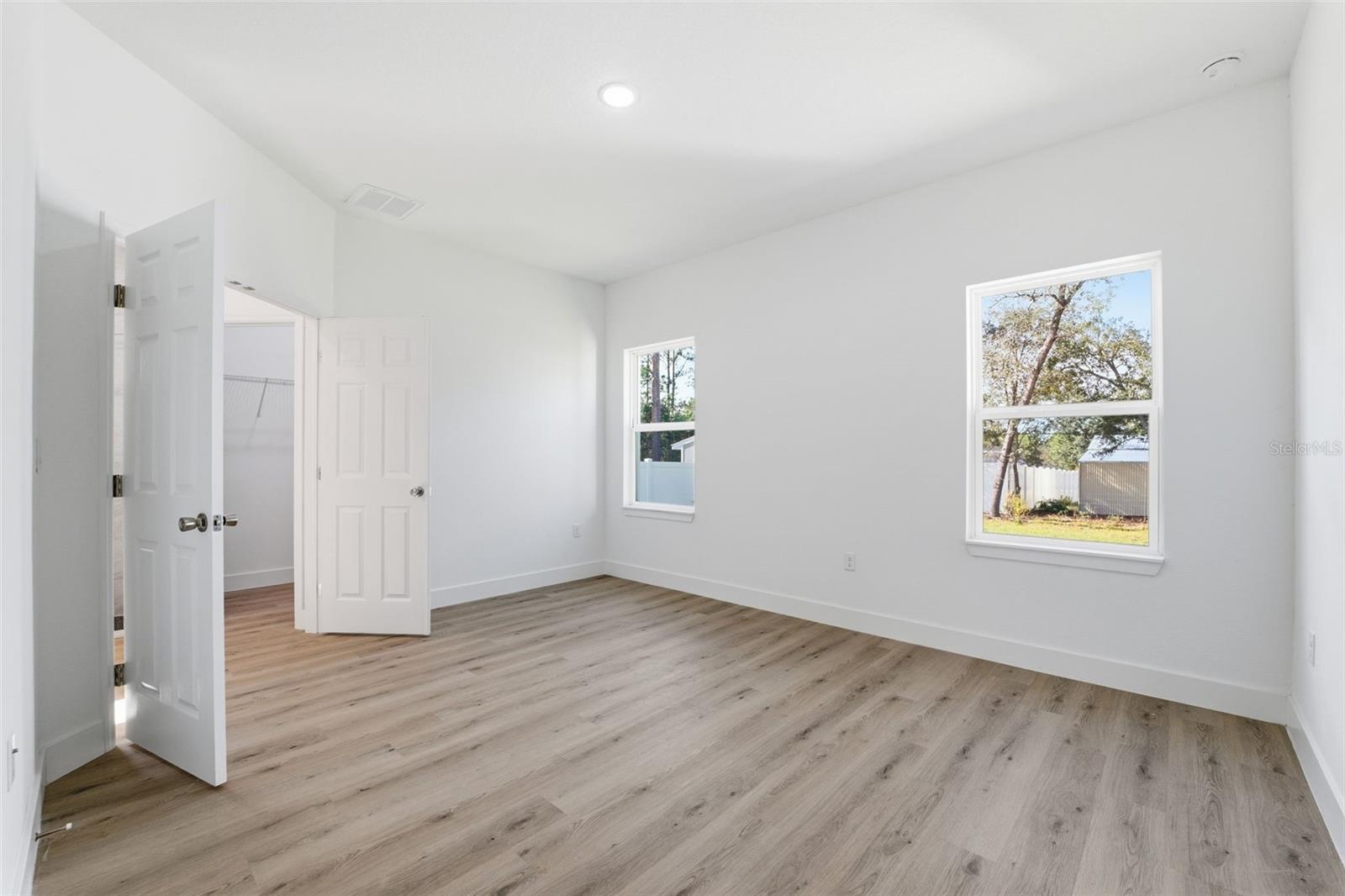 CITRUS SPGS UNIT 08 - Residential