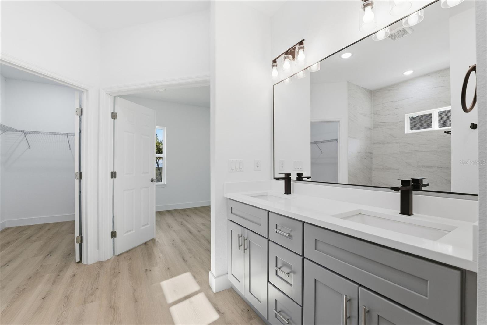 CITRUS SPGS UNIT 08 - Residential