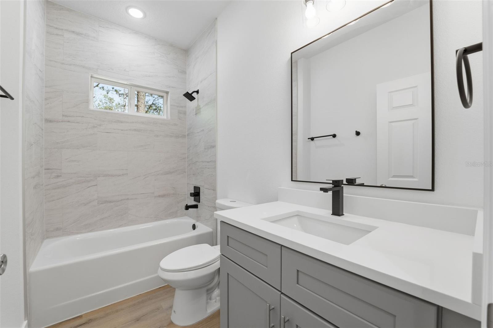 CITRUS SPGS UNIT 08 - Residential