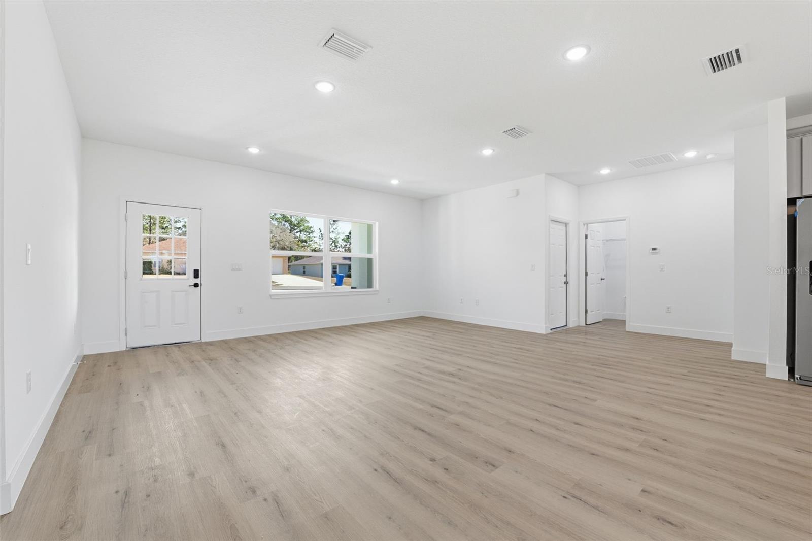 CITRUS SPGS UNIT 08 - Residential