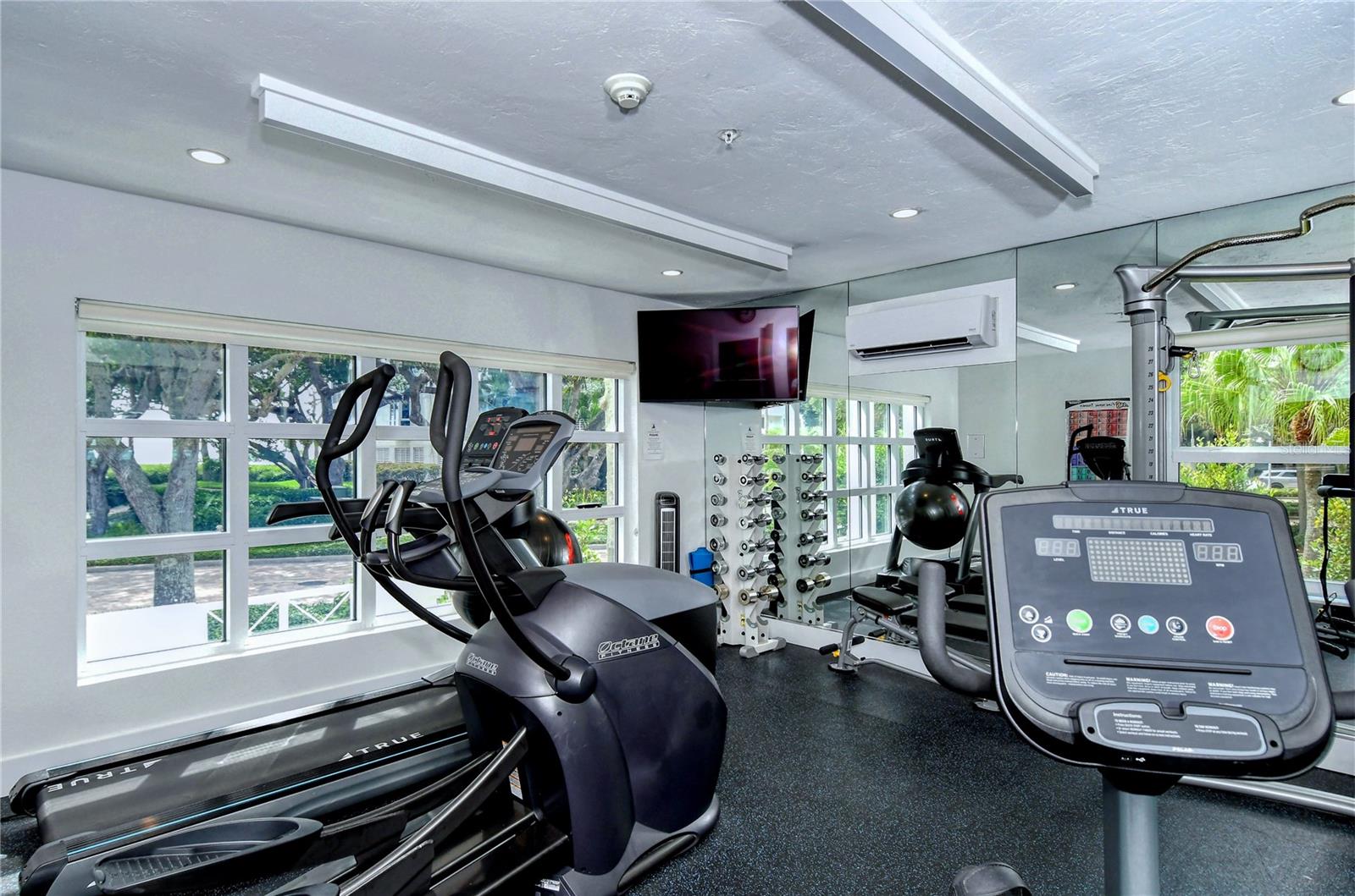 MARINA BAY - Residential