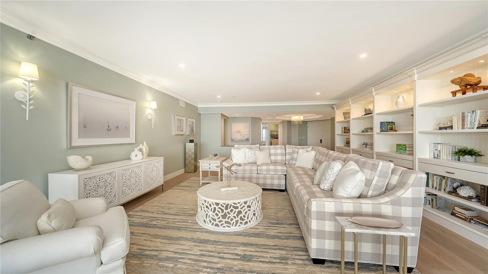 MARINA BAY - Residential