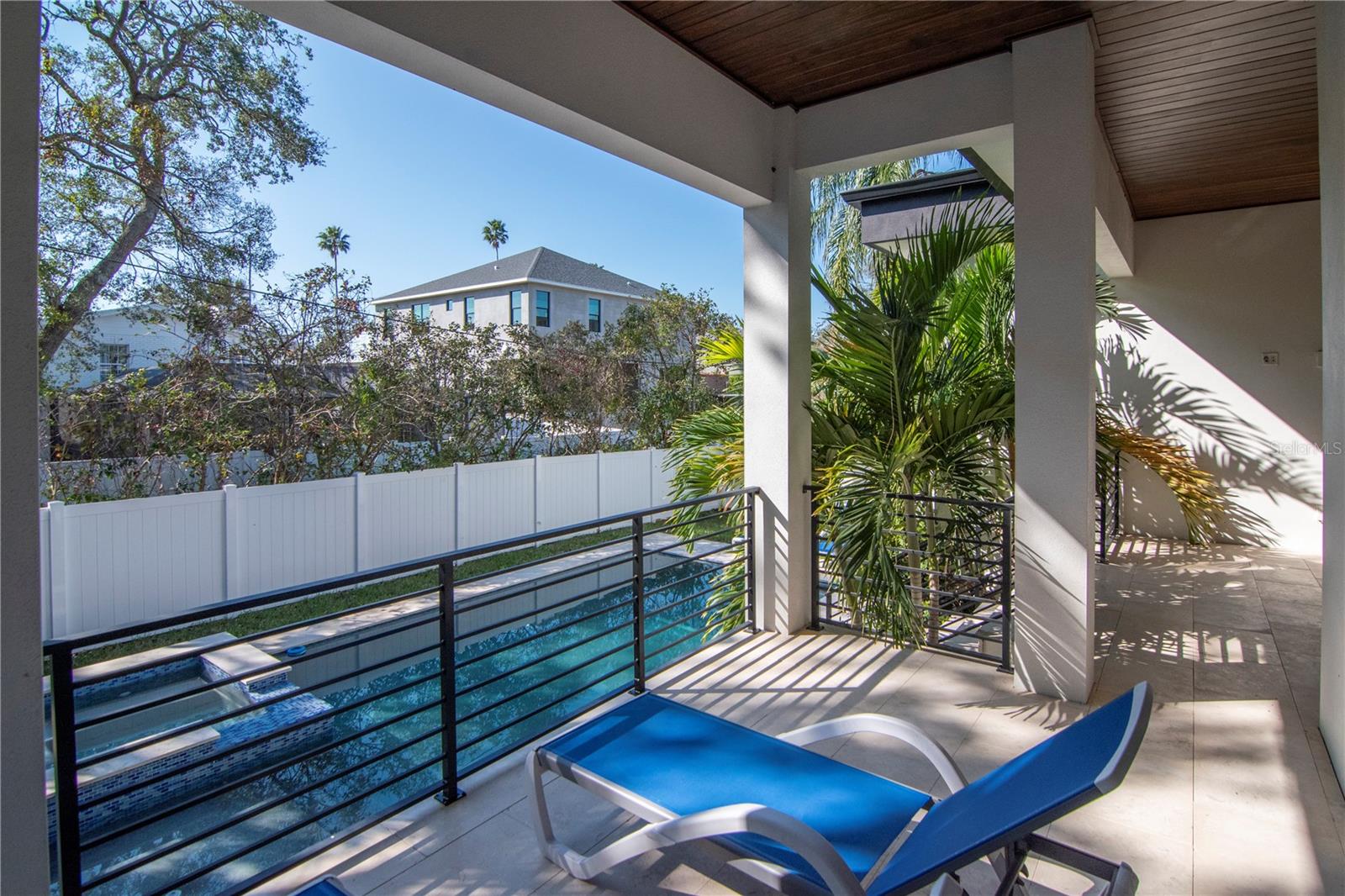 SUNSET PARK - Residential Lease