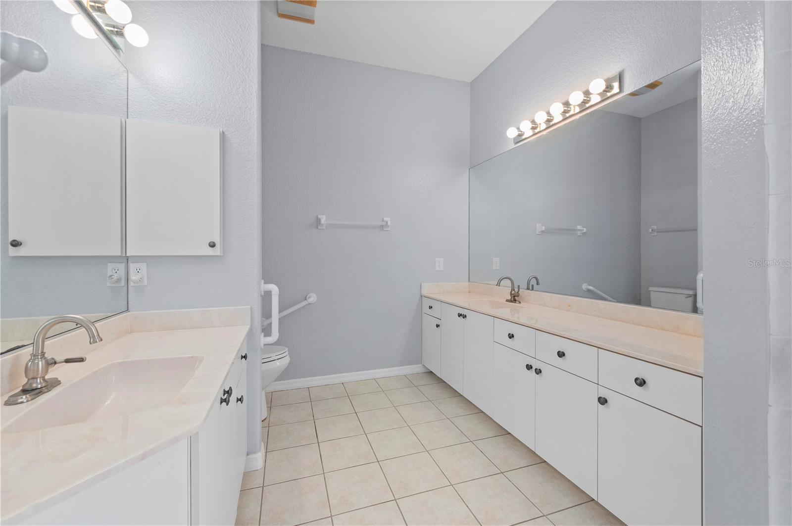 SEMINOLE LAKES PH 03 - Residential