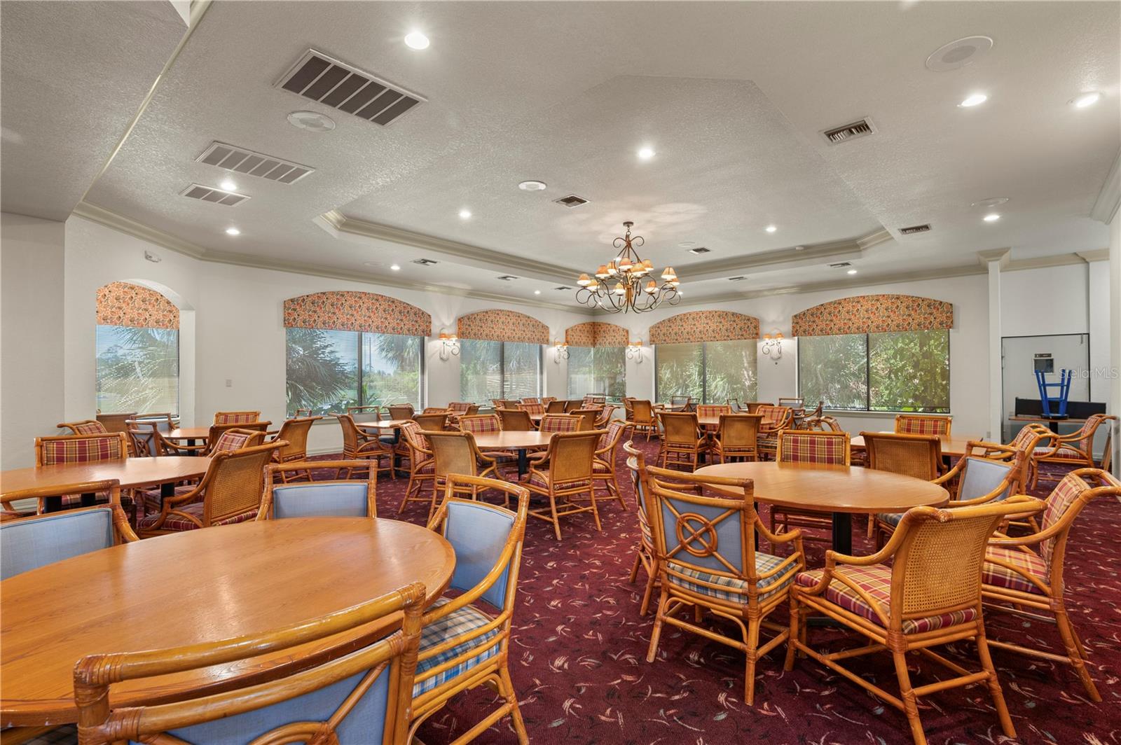 SEMINOLE LAKES PH 03 - Residential