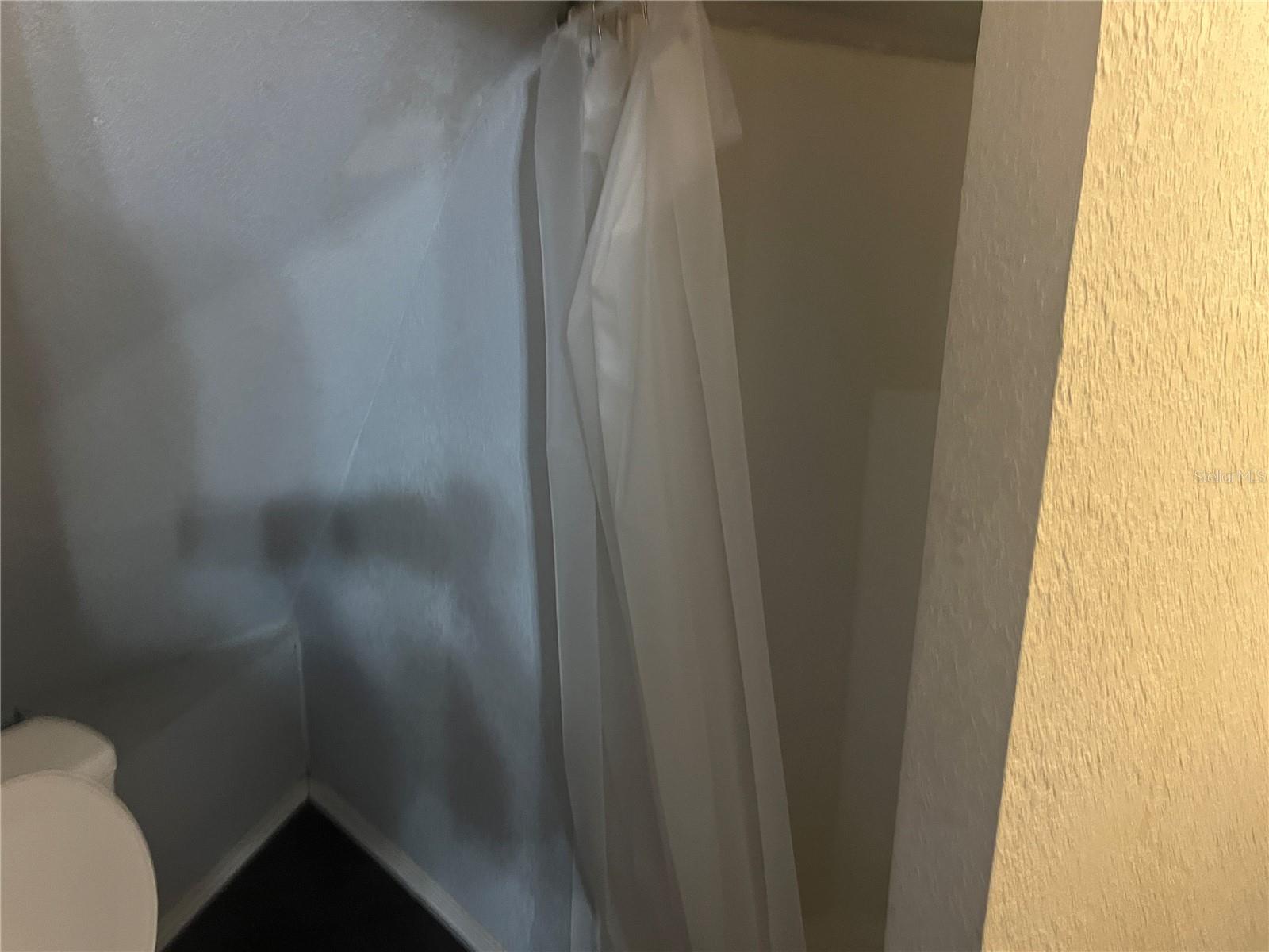 HILLSIDE ACRES - Residential