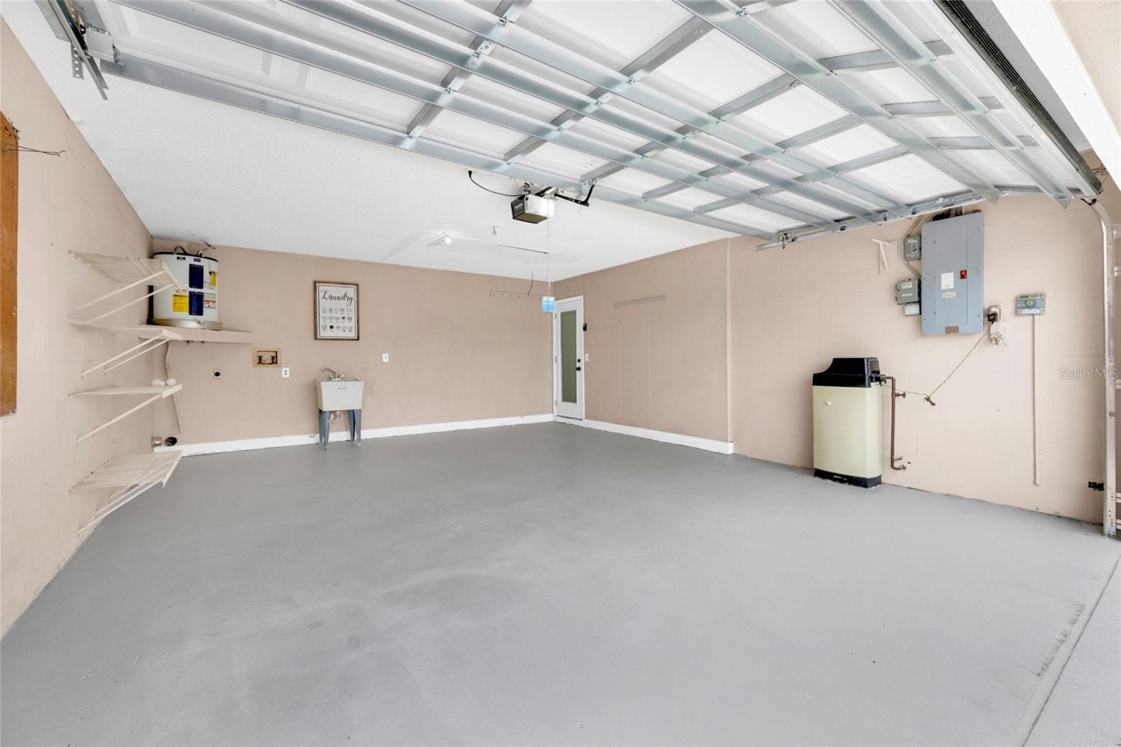 JASMINE HILLS - Residential