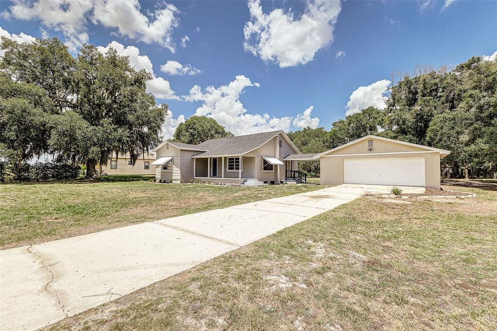 Photo of 85 Temple Street, Mulberry, FL 33860 (MLS # L4962010)