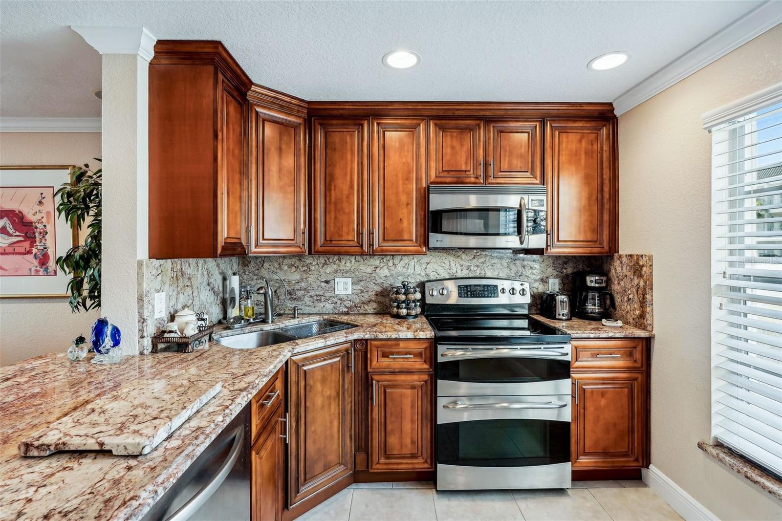 4430 EXETER DRIVE M108