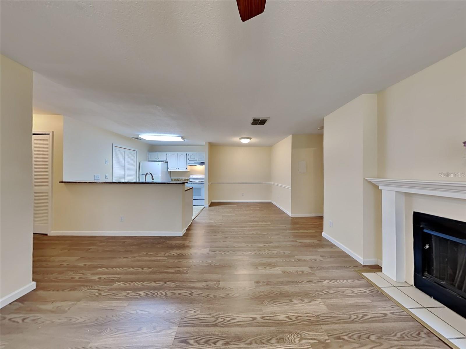 5980 WESTGATE DRIVE 103
