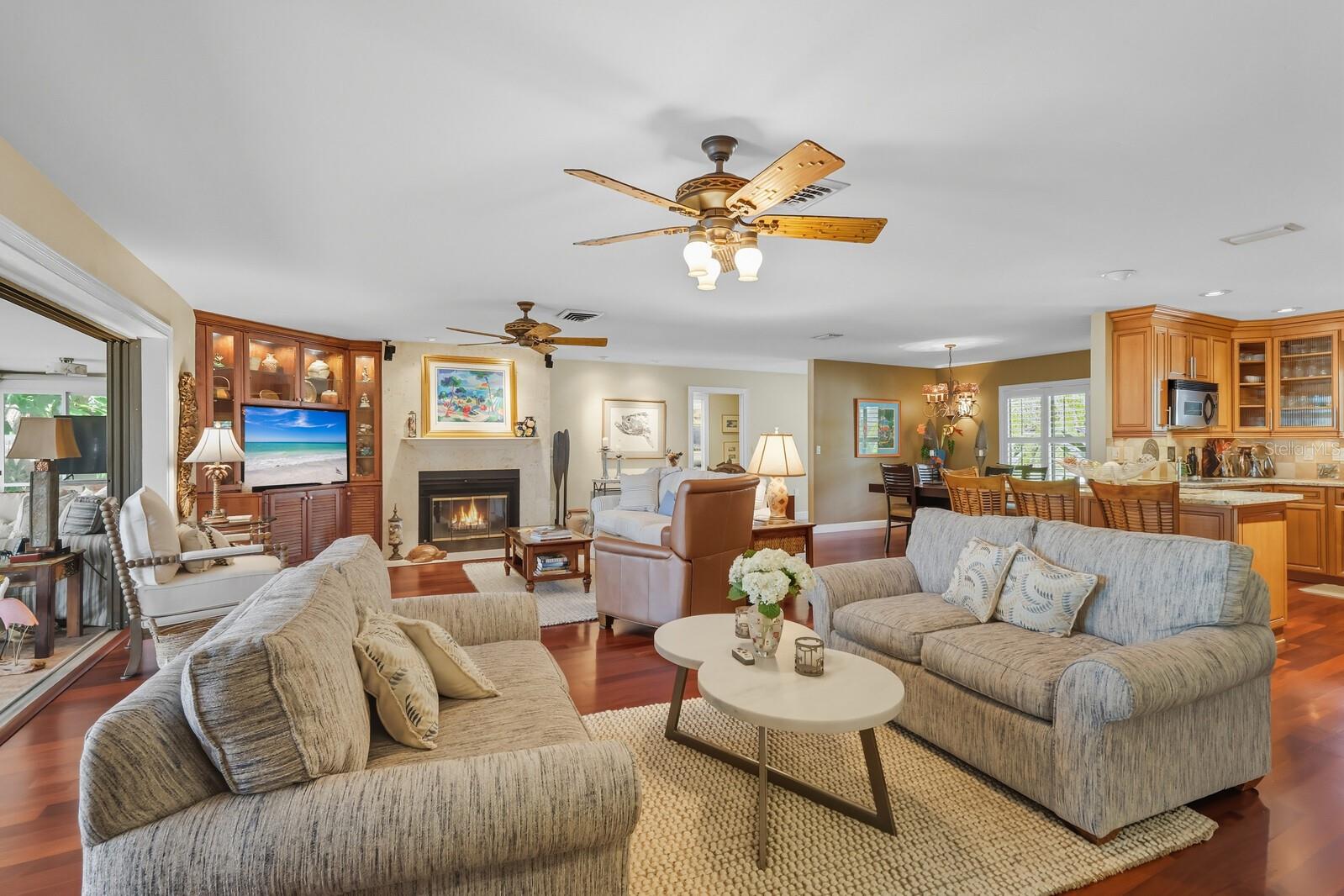RIVERSIDE PARK REP OF A POR - Residential
