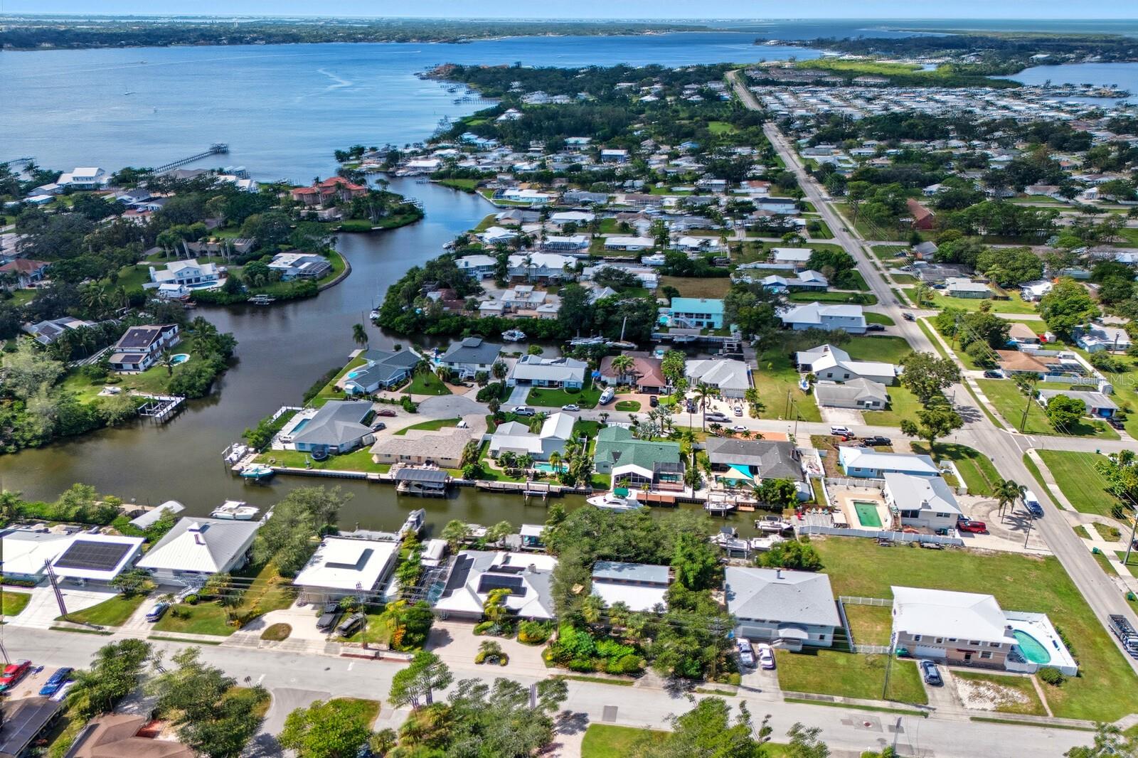 RIVERSIDE PARK REP OF A POR - Residential