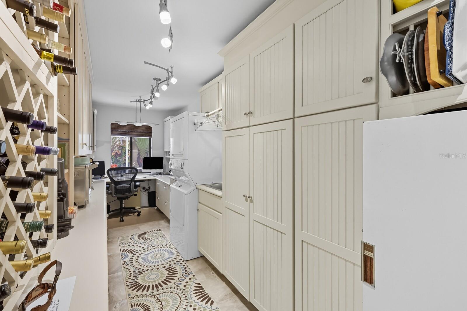 RIVERSIDE PARK REP OF A POR - Residential