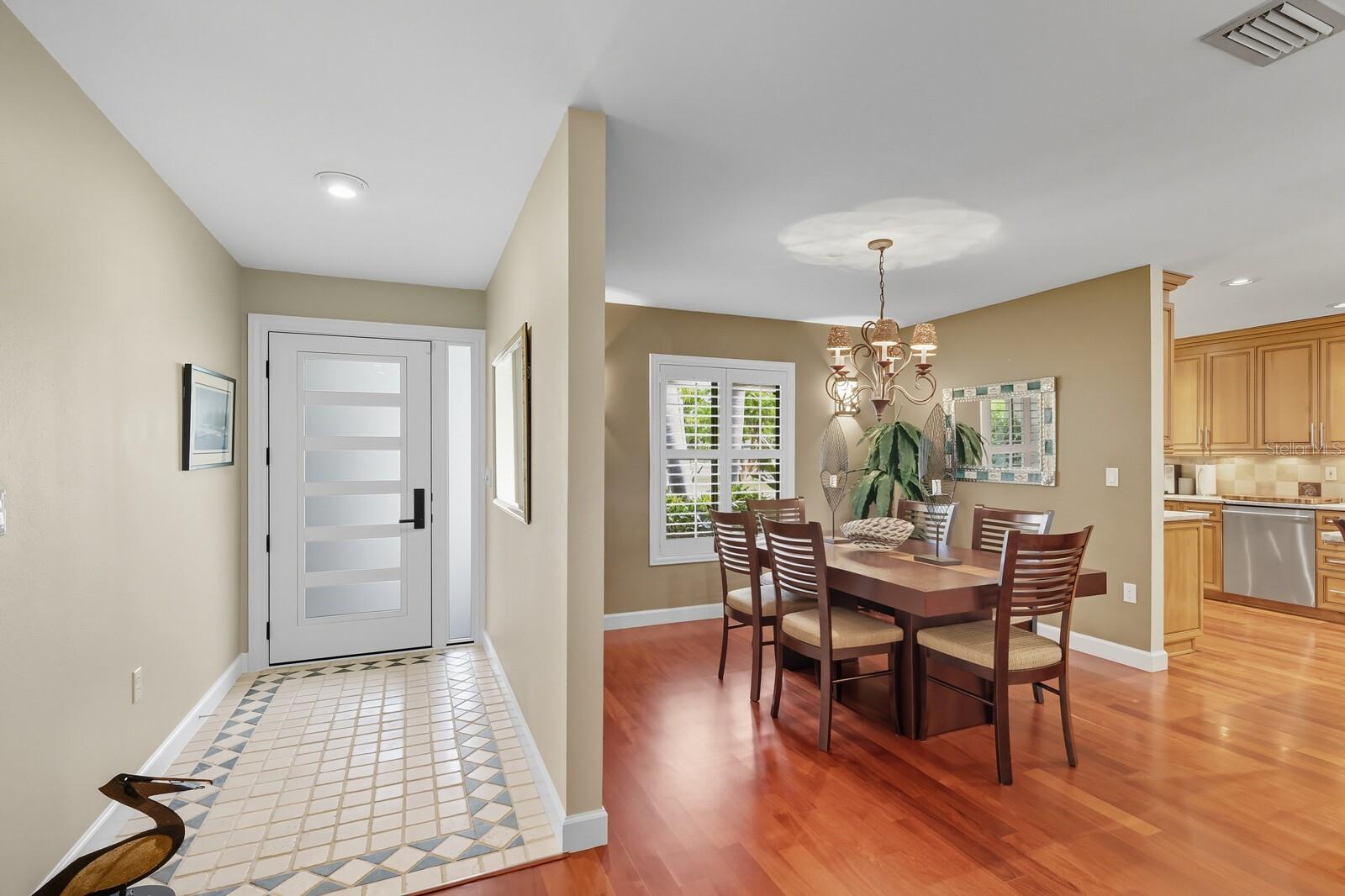 RIVERSIDE PARK REP OF A POR - Residential