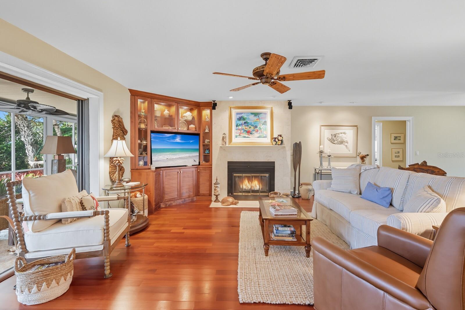 RIVERSIDE PARK REP OF A POR - Residential