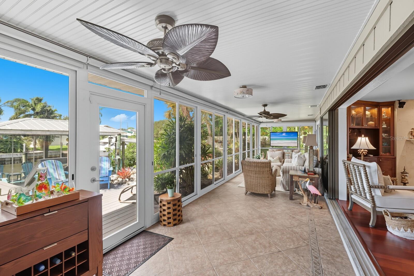 RIVERSIDE PARK REP OF A POR - Residential