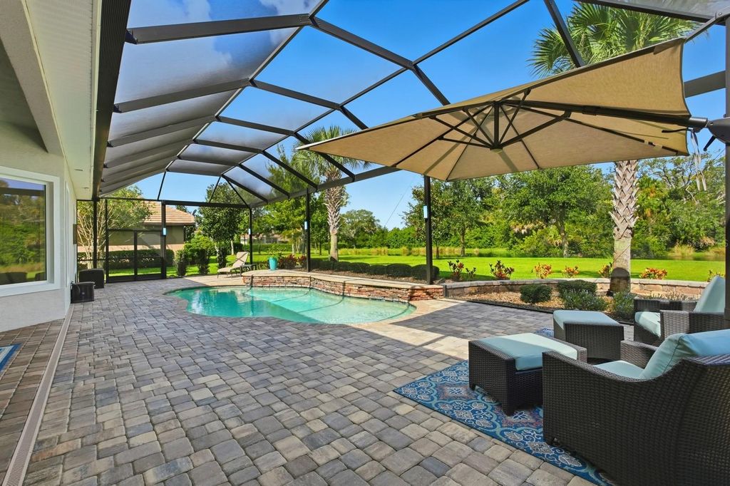 Photo of 21 Blue Oak Lane, Palm Coast, FL 32137 (MLS # FC313330)