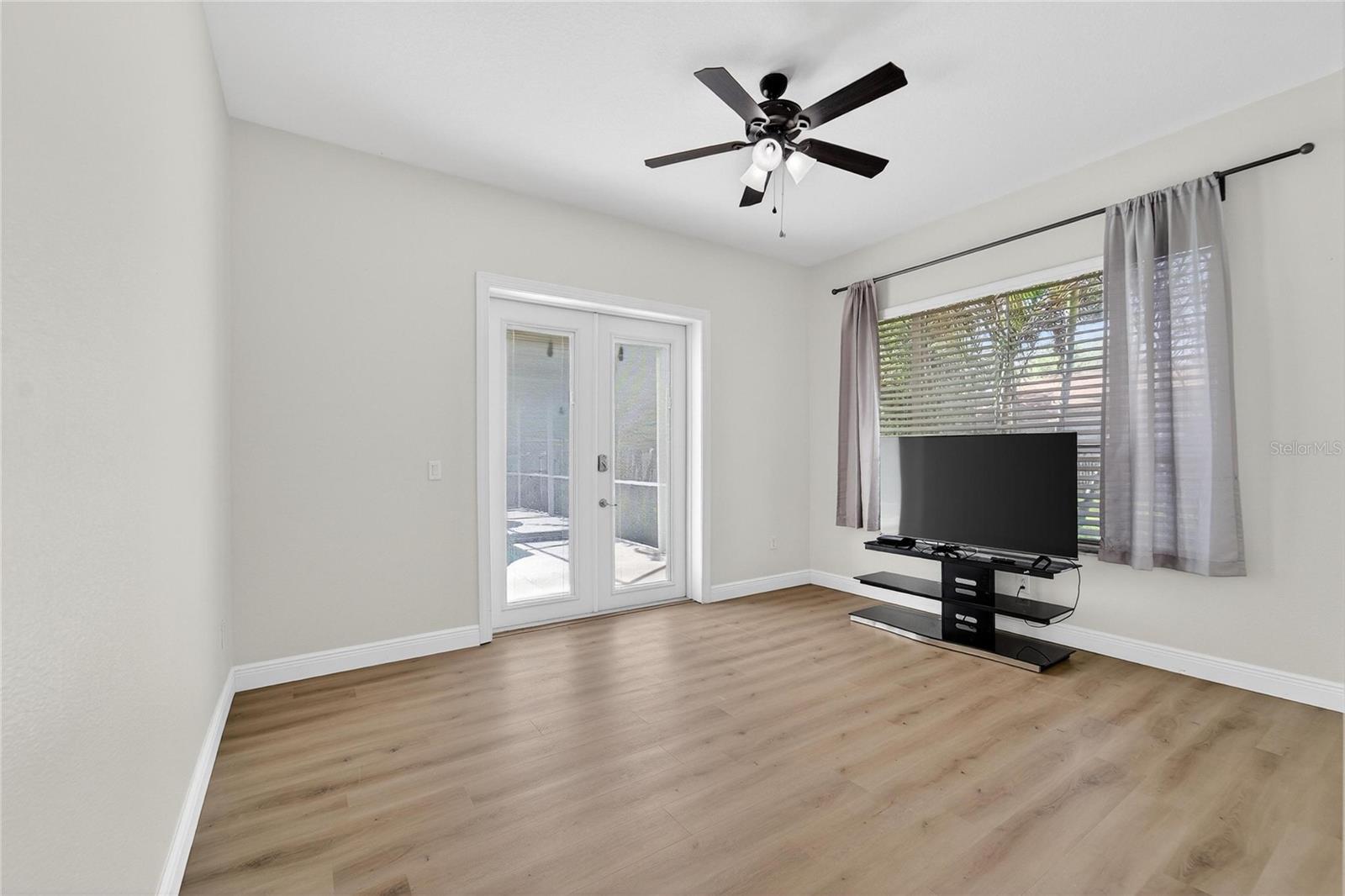 FISHHAWK RANCH PH 2 PRCL - Residential