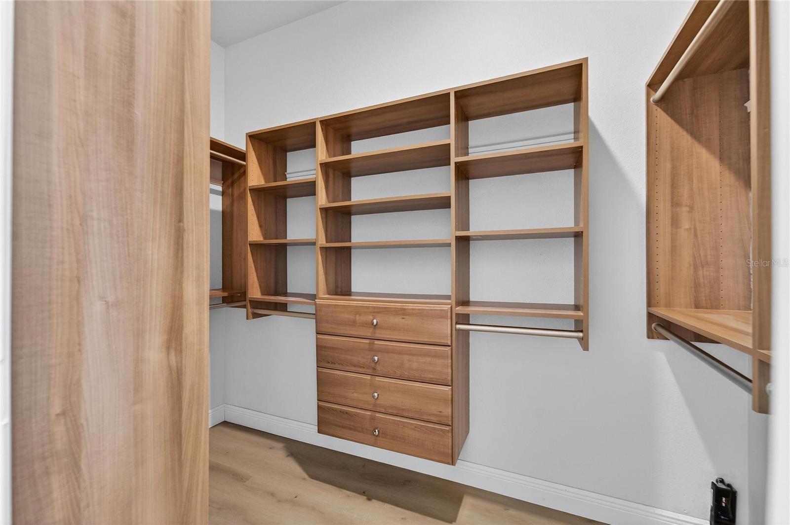 FISHHAWK RANCH PH 2 PRCL - Residential