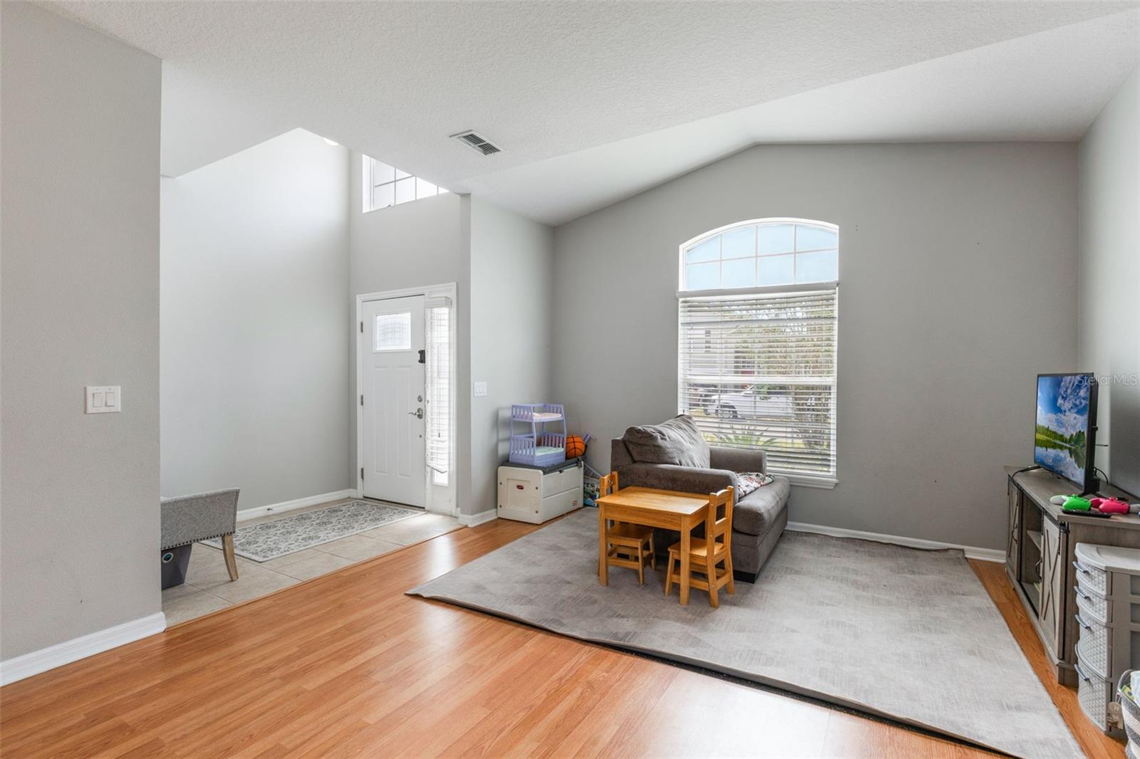 328 APPALOOSA COURT