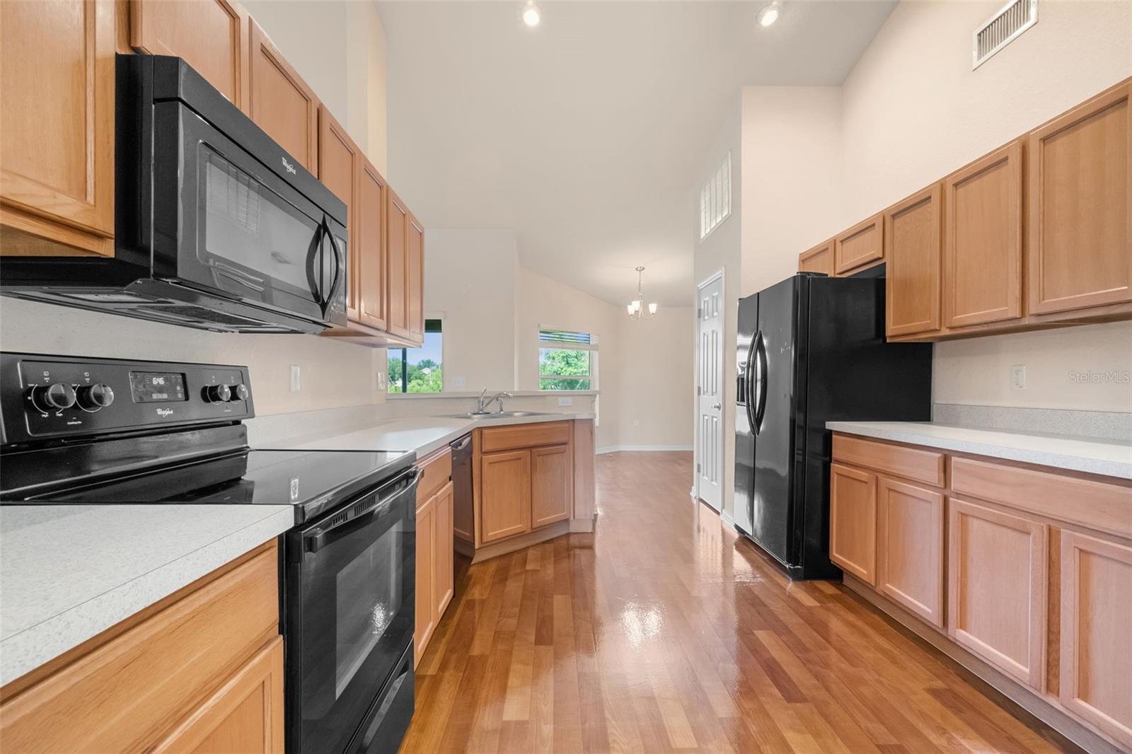 211 HIGHLAND MEADOWS COURT