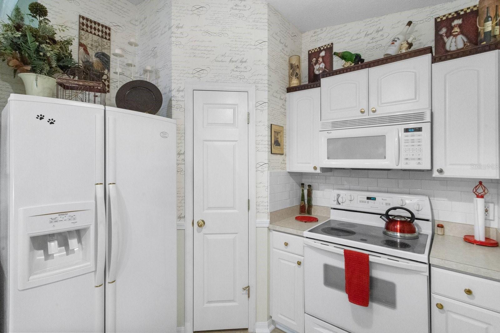 ENCLAVE PH 02 - Residential