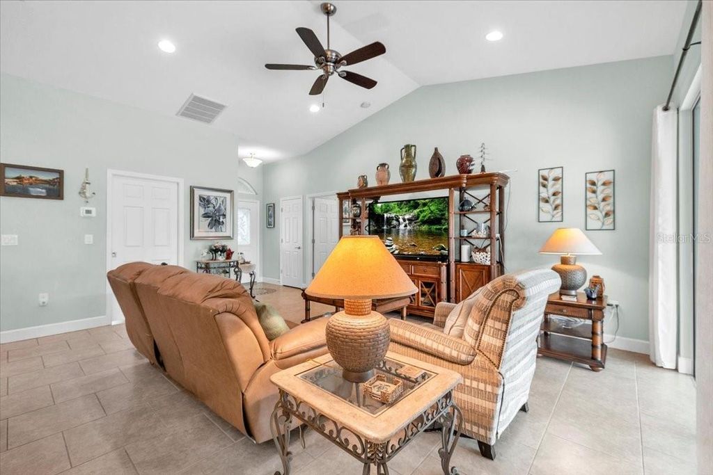 Photo of 519 W Cashew, Punta Gorda, FL 33955 (MLS # C7525163)
