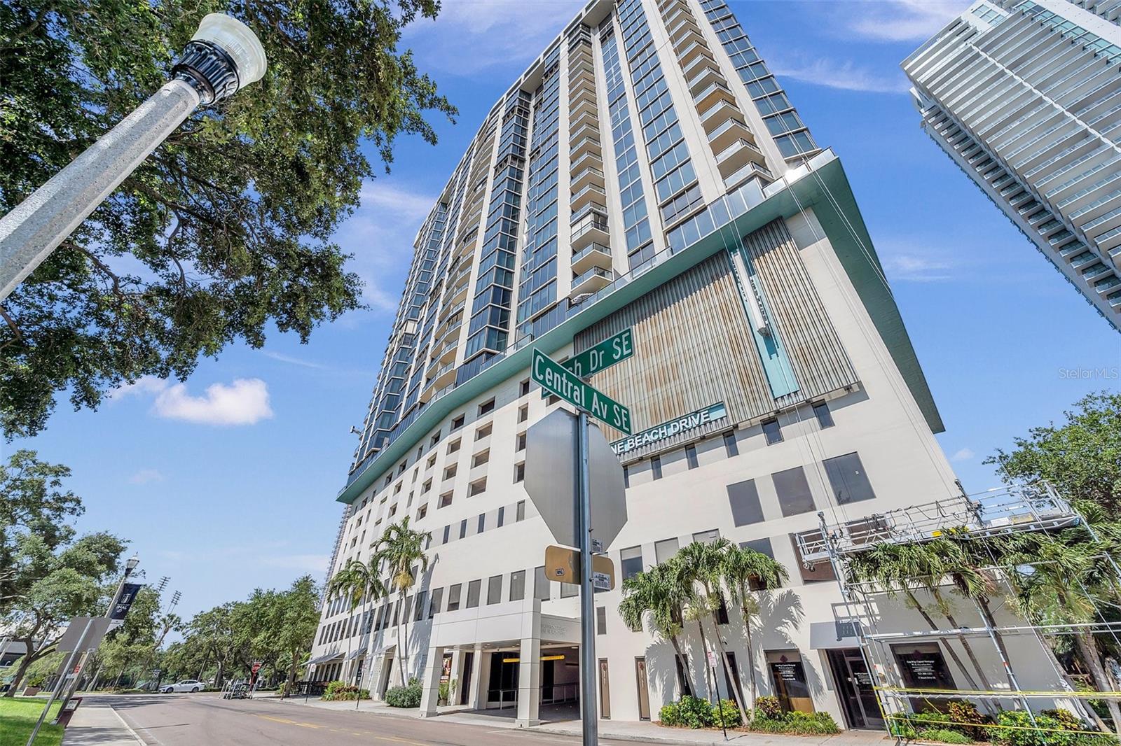 BAYFRONT TOWER CONDO - Residential Lease