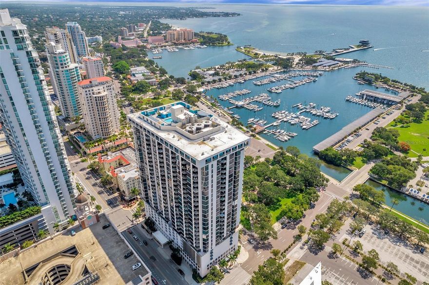 The BEST FULL WATER VIEWS in Downtown St Pete, UNFURNISHED beautiful condo for rent with all amenities, minimum 12m lease required.
Stunning FULL water views of Tampa Bay, new Pier, airport, museum and more! New triple pane high impact rated windows keeps the Florida heat and sunrays out. Updated LVP flooring, HVAC, vanity, shower, flooring, paint, appliances, washer & dryer. Enjoy all the amenities Bayfront Tower has to offer, rooftop pool overseeing Downtown and the water. Fitness center, kitchenettes, game room, business center, library, 24 hour concierge with valet. Very large airconditioned storage on your floor, and one covered and secured parking space, where you can even valet your car!! Come see, won't last!