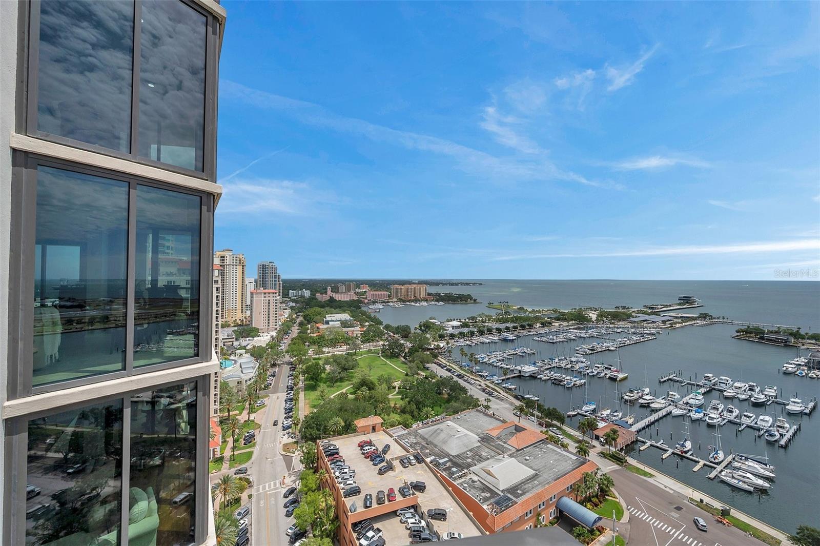 BAYFRONT TOWER CONDO - Residential Lease