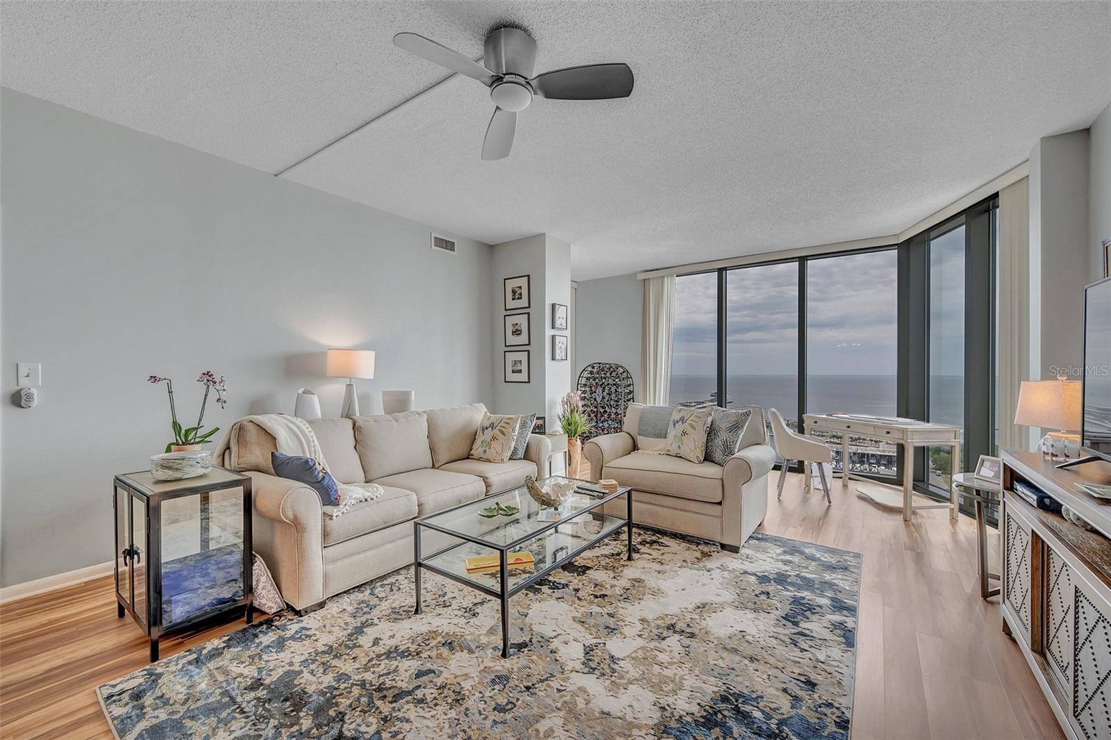 BAYFRONT TOWER CONDO - Residential Lease