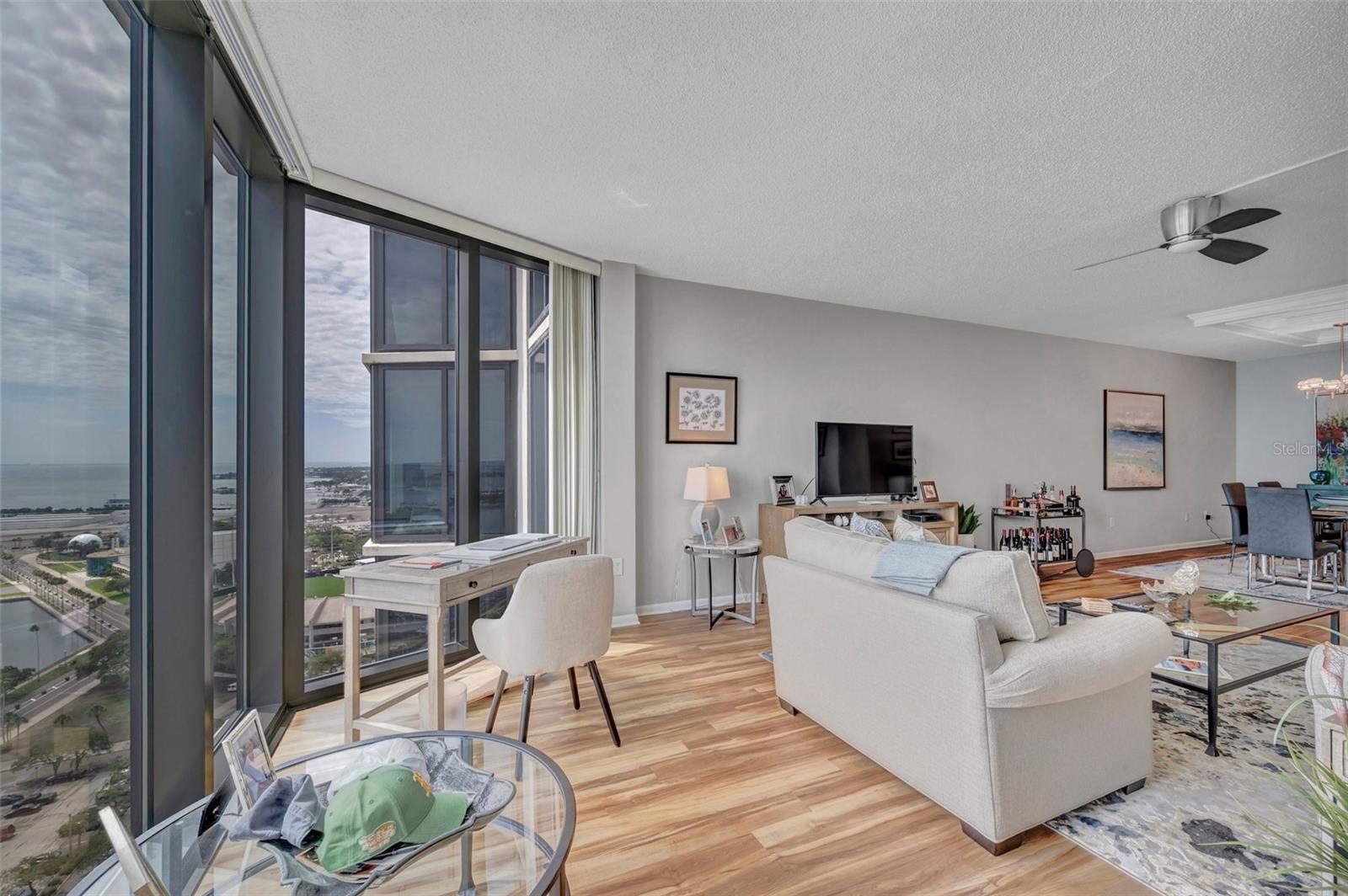 BAYFRONT TOWER CONDO - Residential Lease