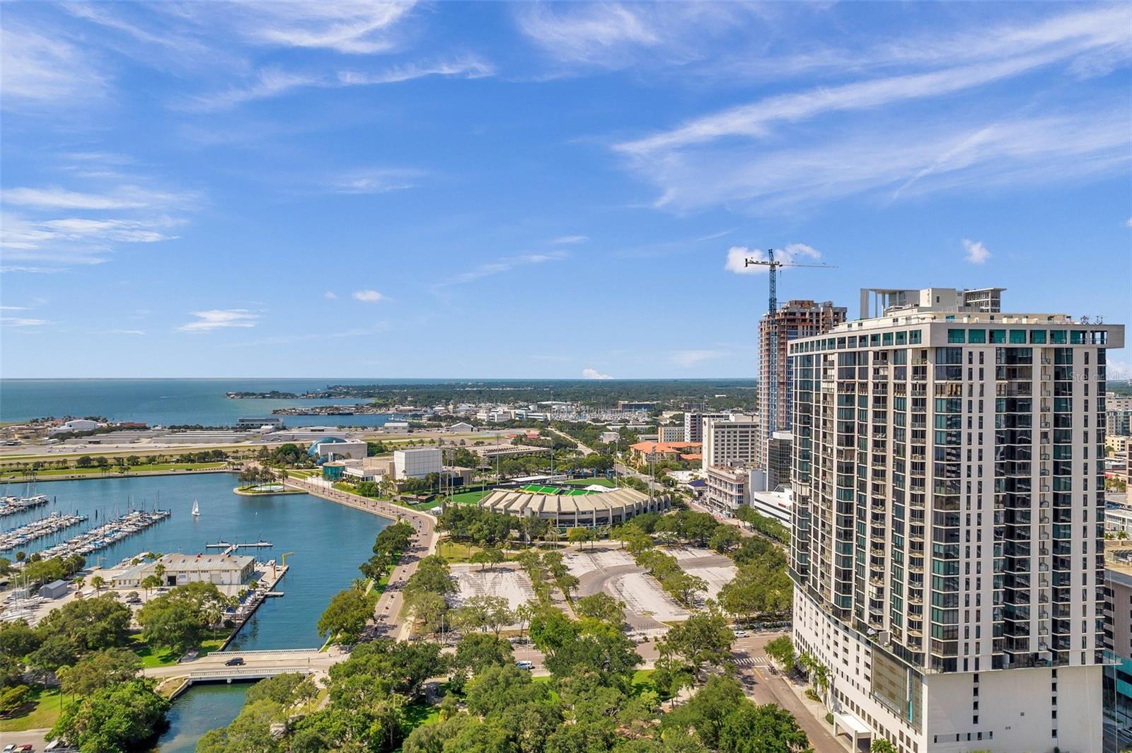 BAYFRONT TOWER CONDO - Residential Lease
