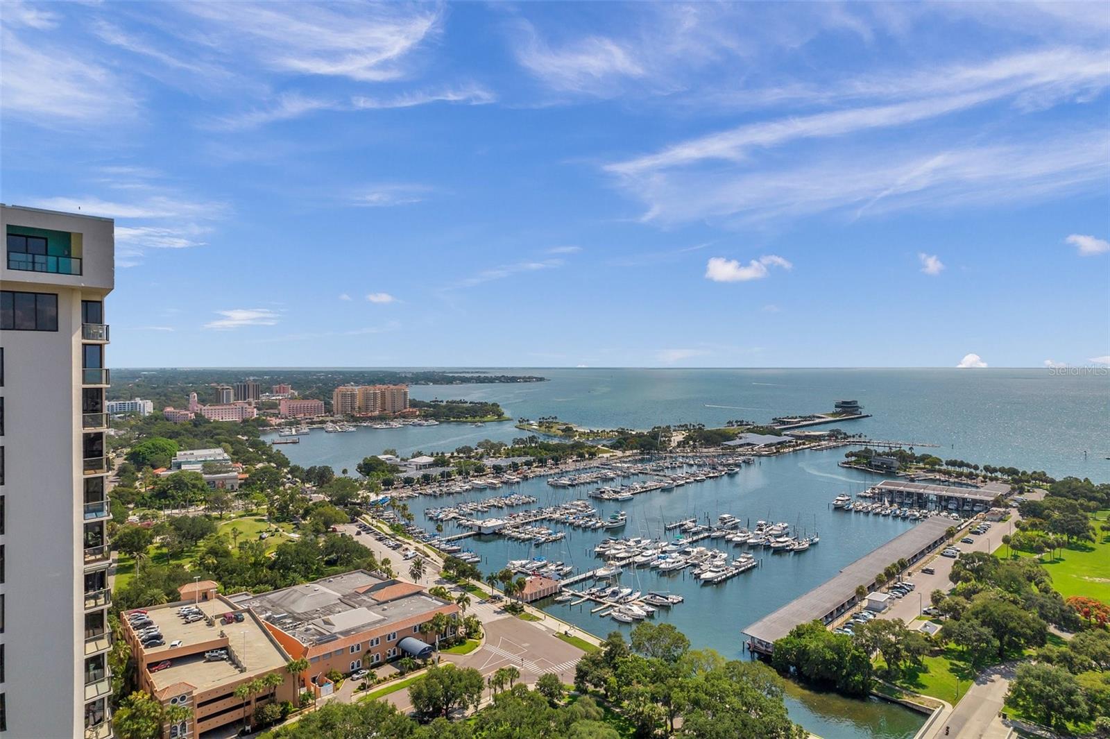 BAYFRONT TOWER CONDO - Residential Lease