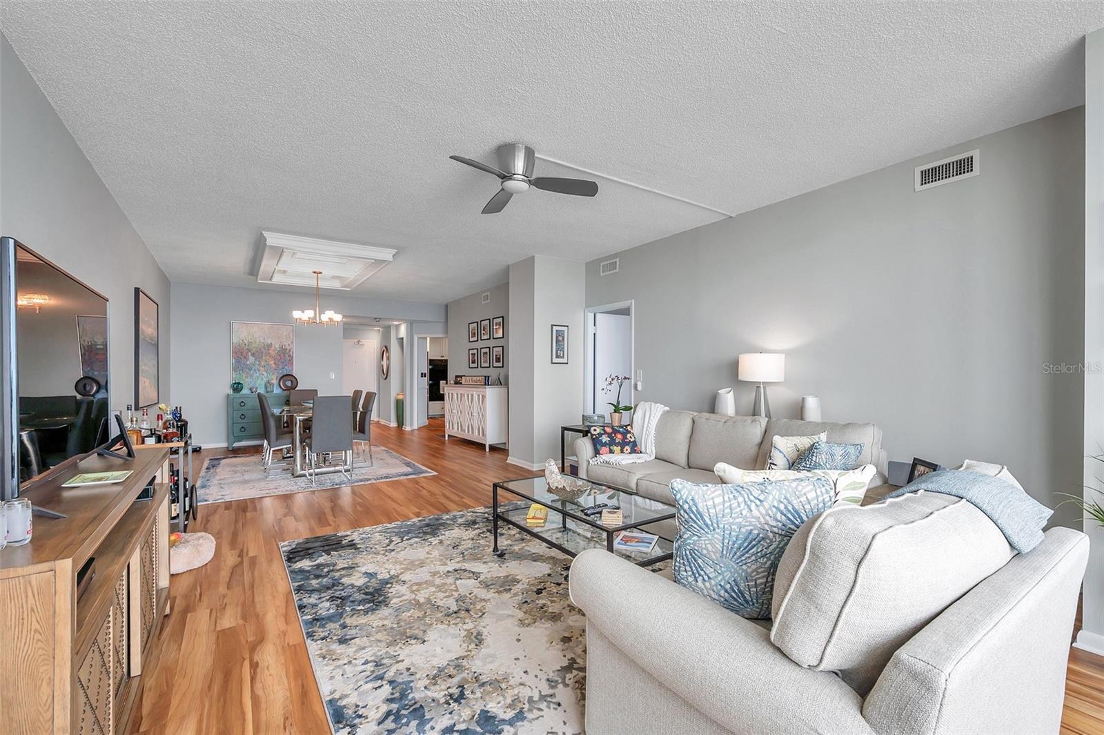 BAYFRONT TOWER CONDO - Residential Lease