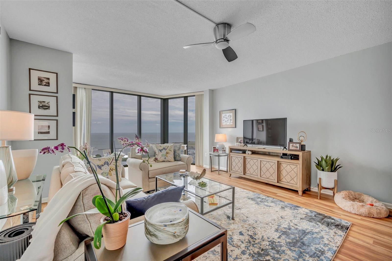 BAYFRONT TOWER CONDO - Residential Lease