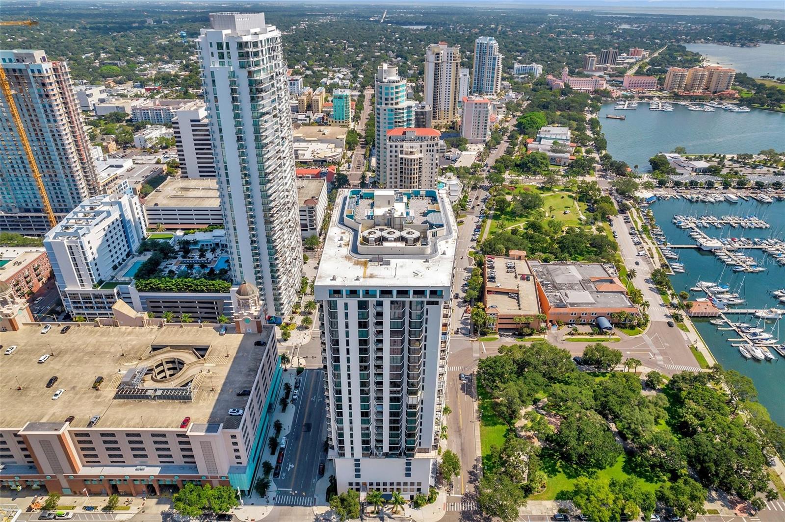 BAYFRONT TOWER CONDO - Residential Lease