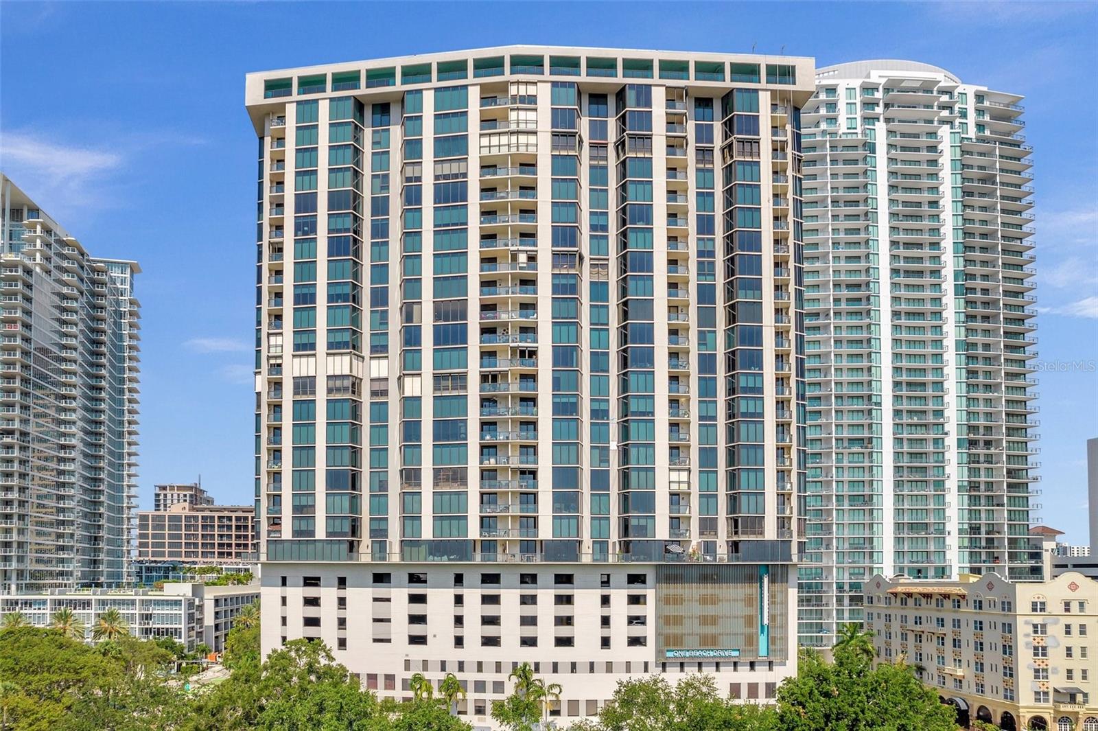 BAYFRONT TOWER CONDO - Residential Lease