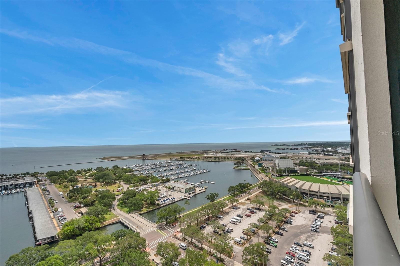 BAYFRONT TOWER CONDO - Residential Lease
