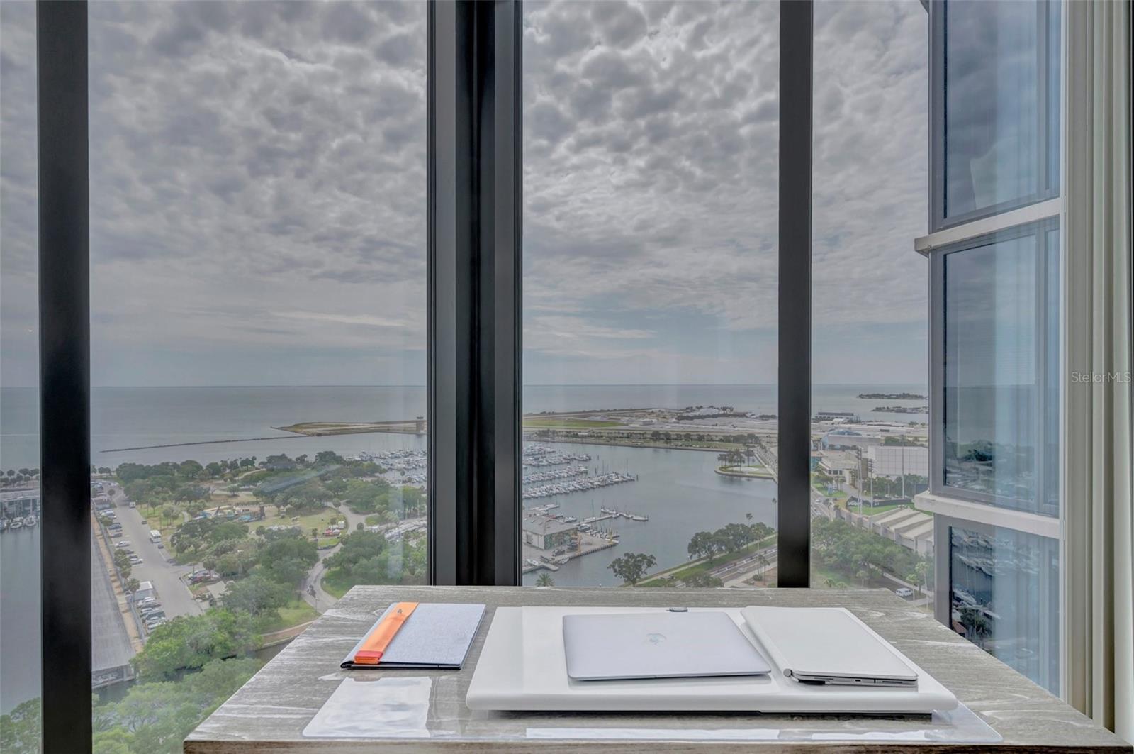 BAYFRONT TOWER CONDO - Residential Lease