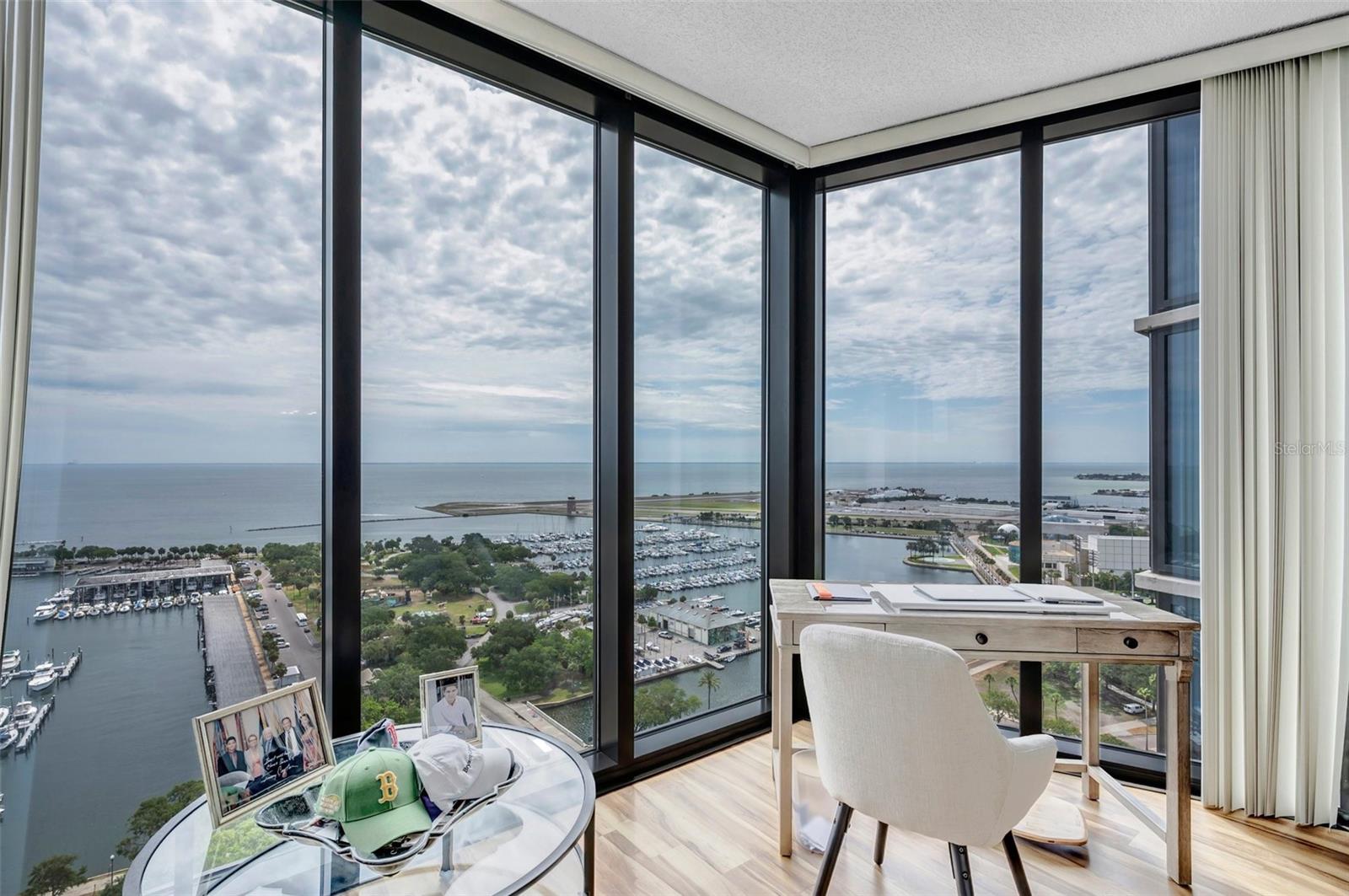 BAYFRONT TOWER CONDO - Residential Lease