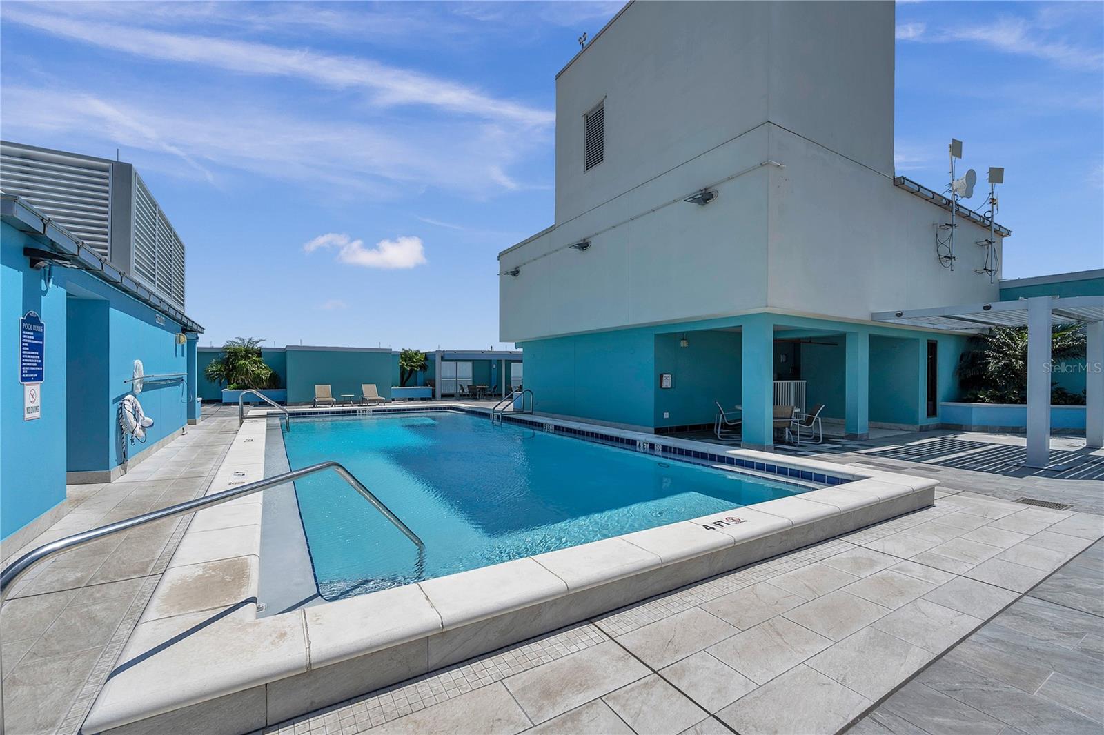 BAYFRONT TOWER CONDO - Residential Lease