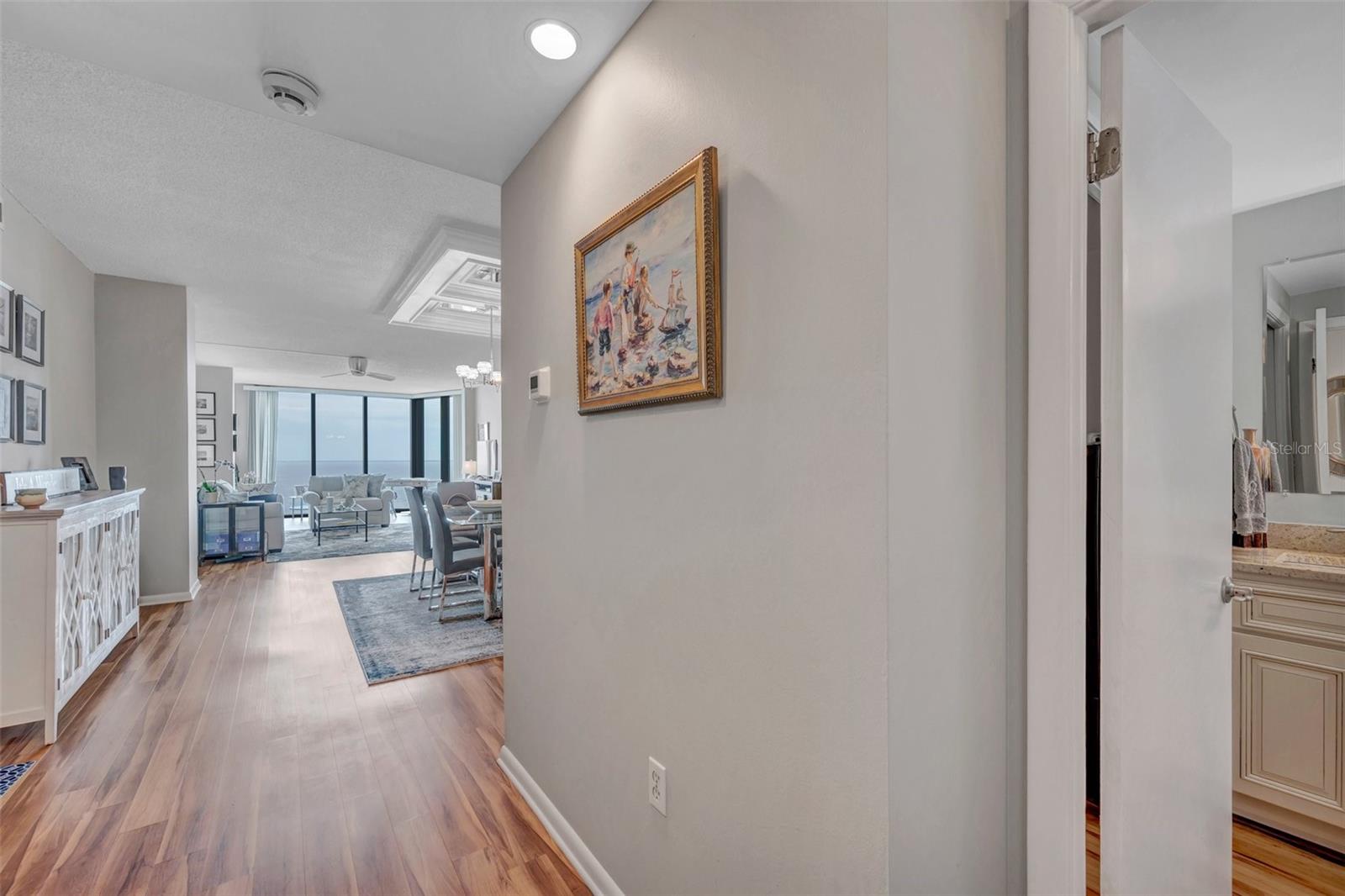 BAYFRONT TOWER CONDO - Residential Lease