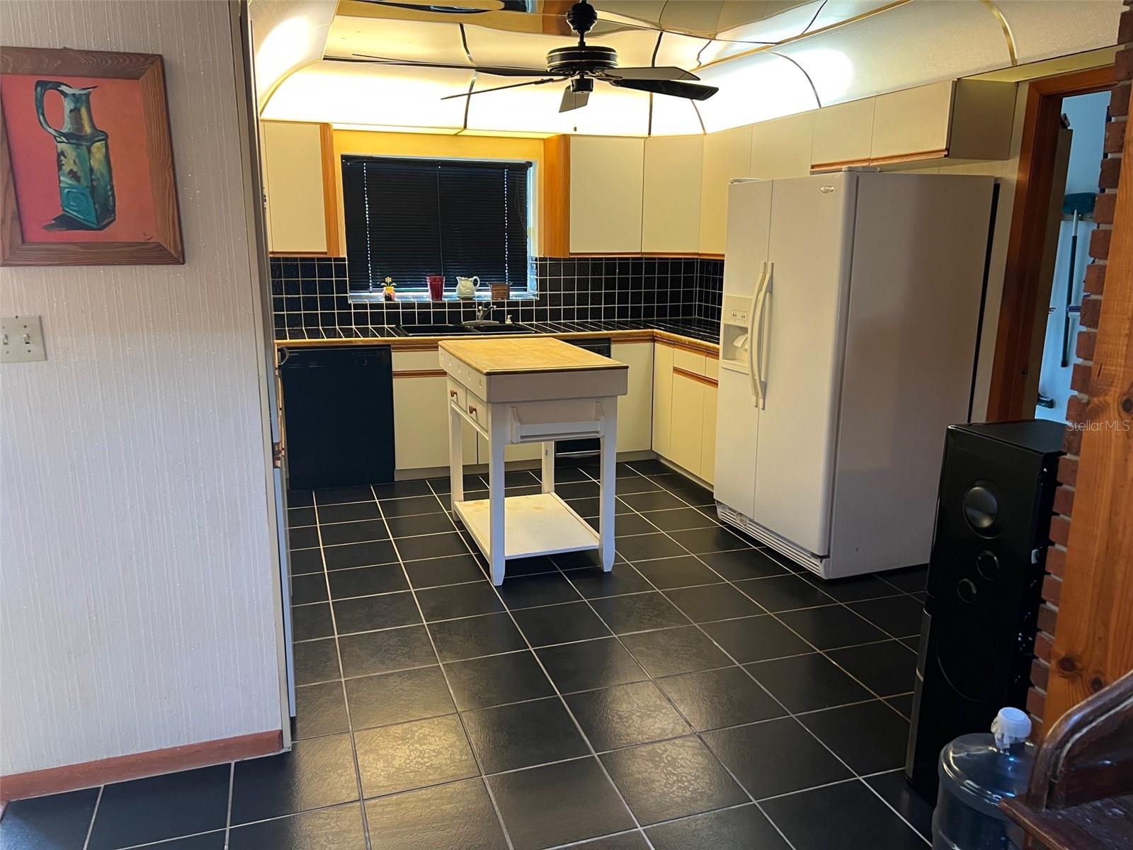 CRESCENT COVE - Residential