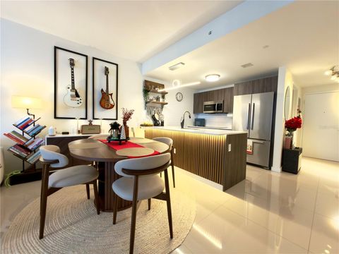 488 NE 18TH STREET 2207 MIAMI FL 33132