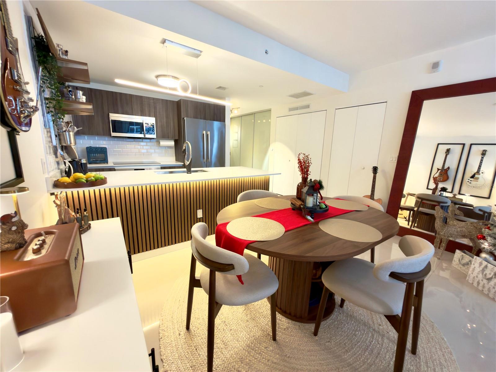 488 NE 18TH STREET 2207