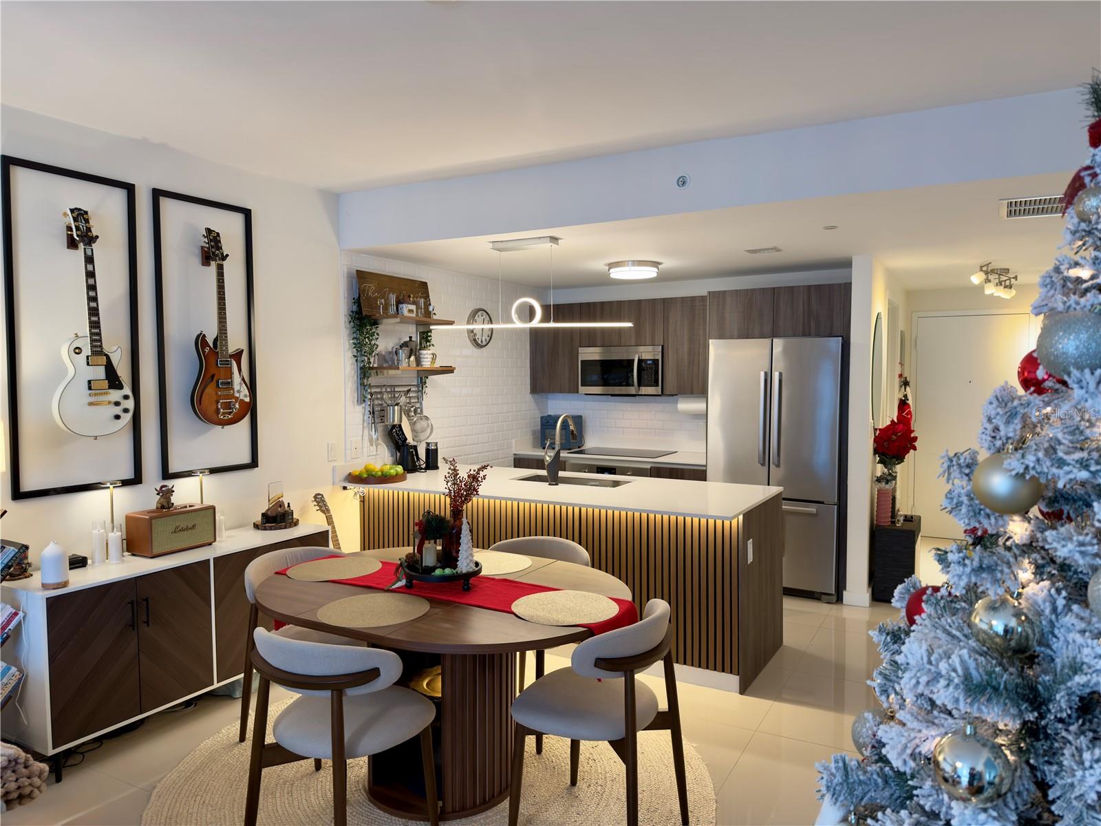 488 NE 18TH STREET 2207