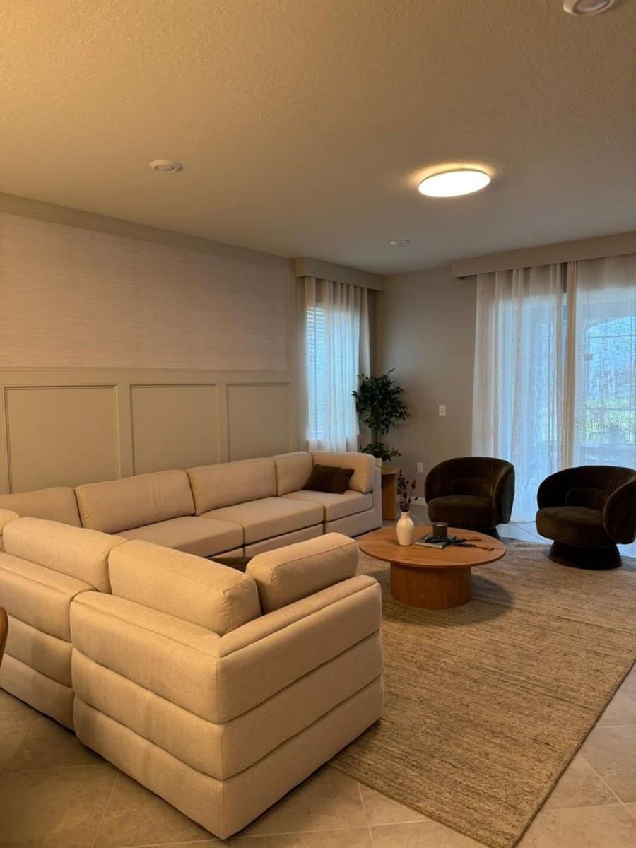 15882 CAPE CORAL LOOP