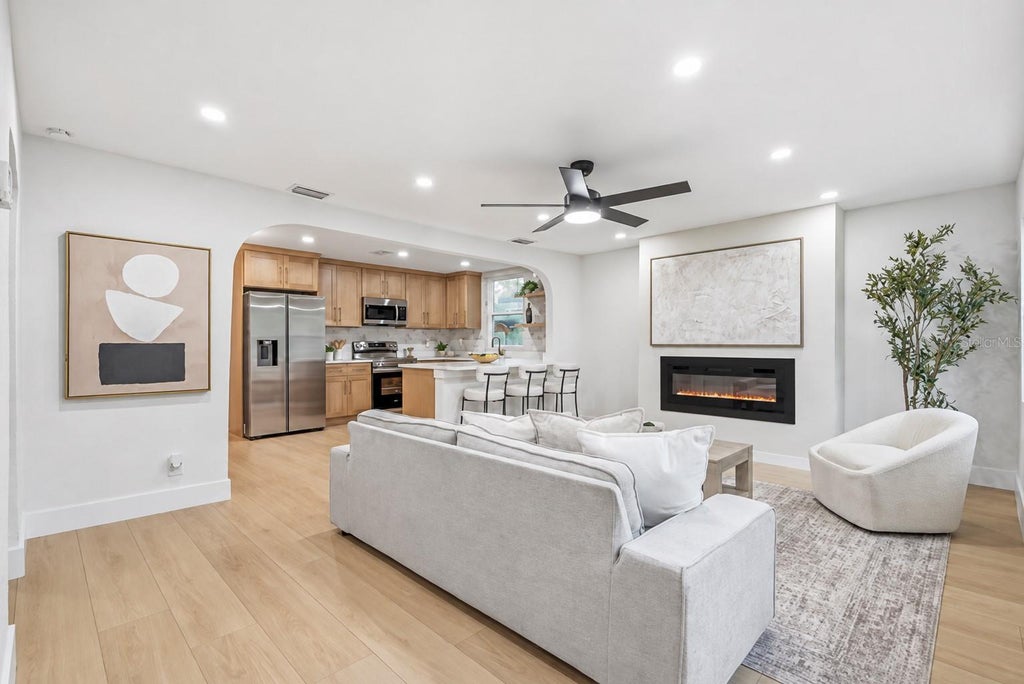 Photo of 4750 Emerson Avenue S, St Petersburg, FL 33711 (MLS # TB8555567)